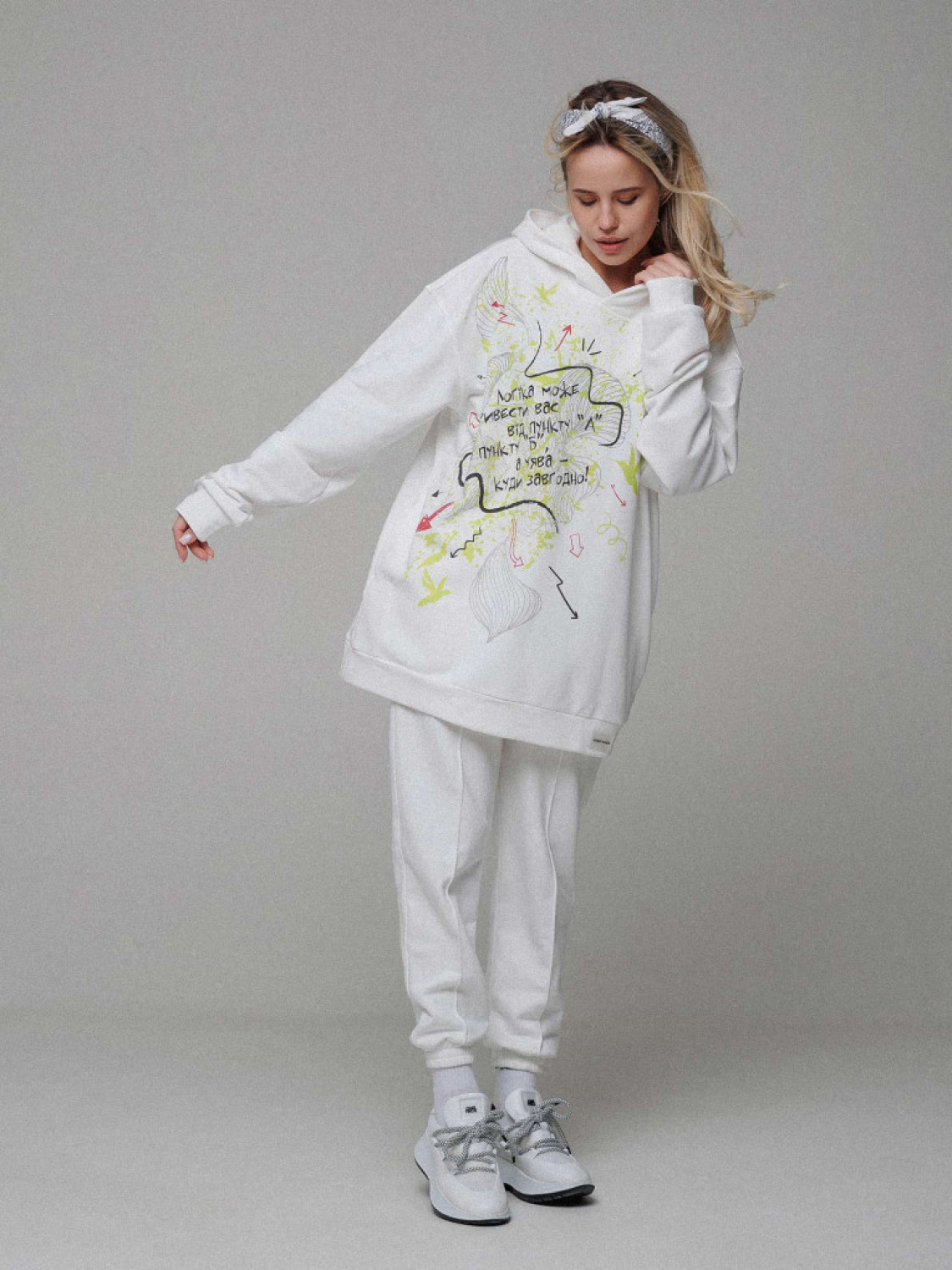 Women's suit with a print